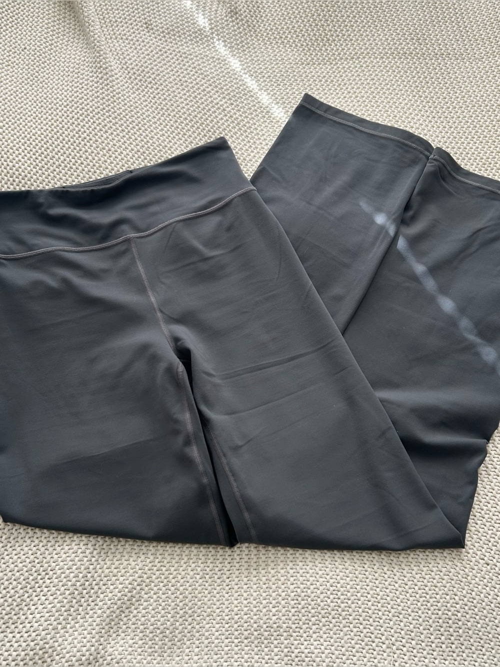 Athleta Elation Straight Leg 2.0 Gray Medium Leggings